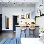 Contemporary Studio - Minutes From Angel Tube St.